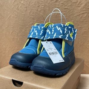 NWT See Kai run waterproof winter toddler boots size 7 Toddler